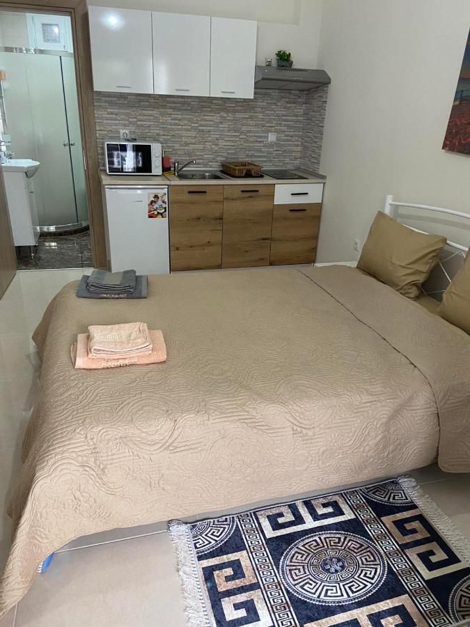 Ifos Apartments 塞萨洛尼基 外观 照片